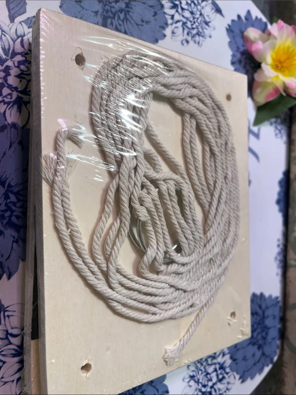 2 pack hanging shelves